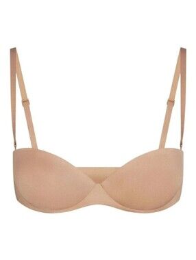 Skims Ultimate Strapless Push-Up Bra